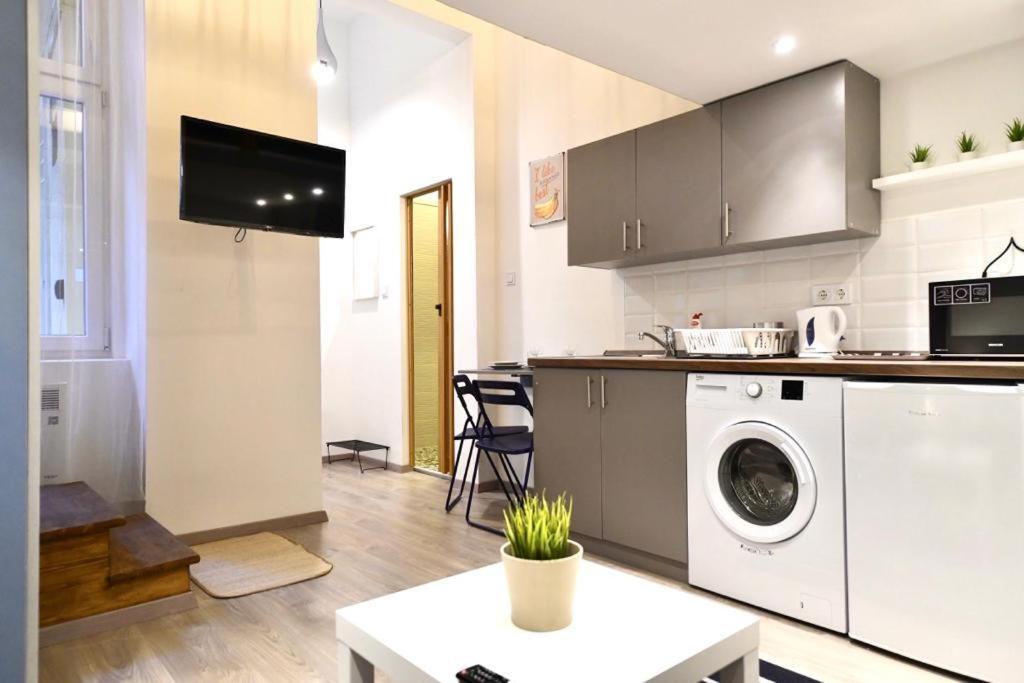 Lejlighed Cosy Flat In Kiraly Str, King Budapest