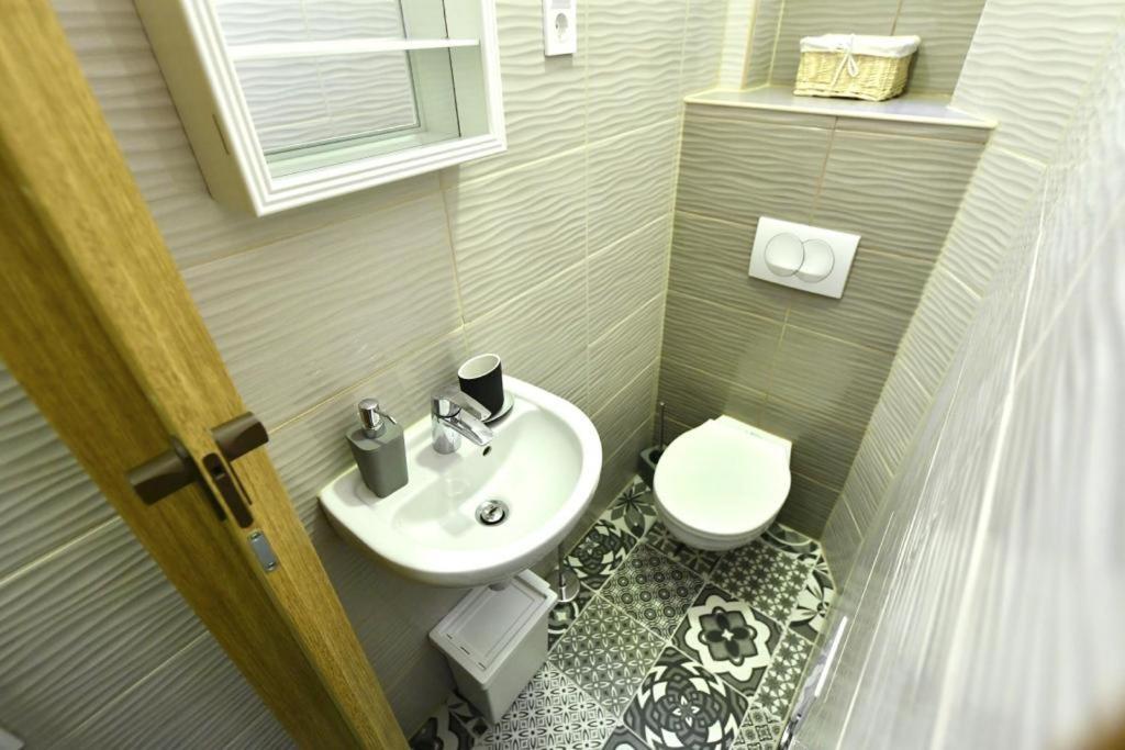 Cosy Flat In Kiraly Str, King * Budapeszt